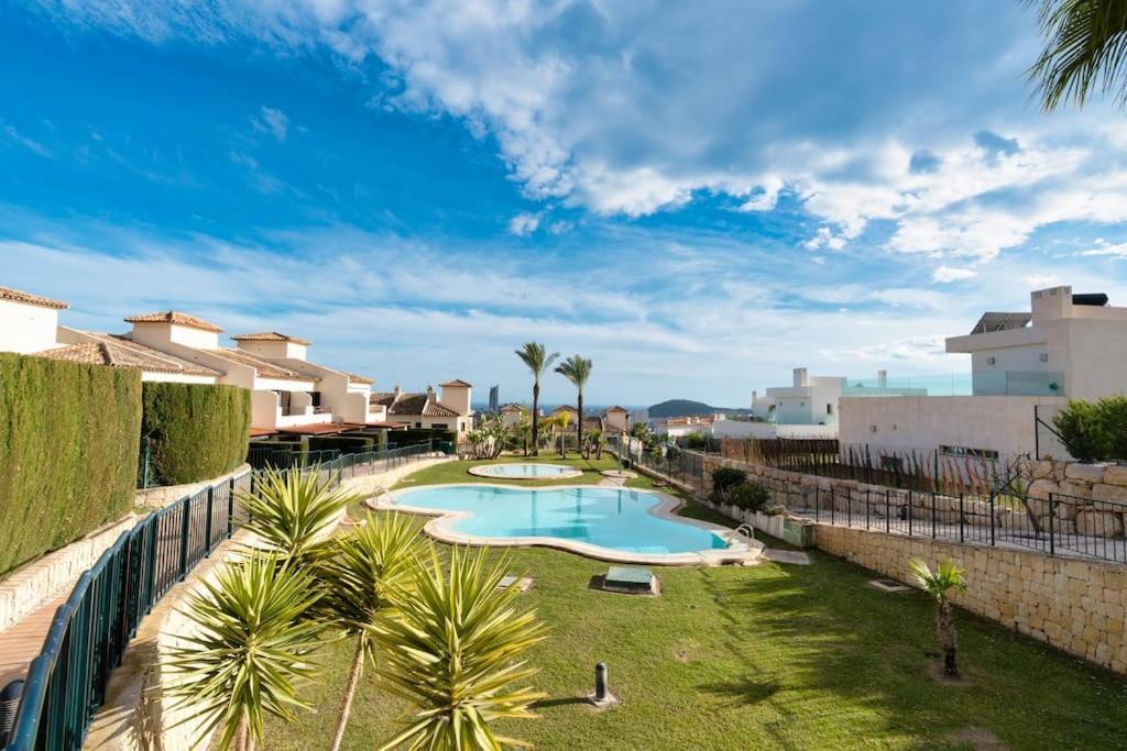 Villa Lux فينيسترات المظهر الخارجي الصورة